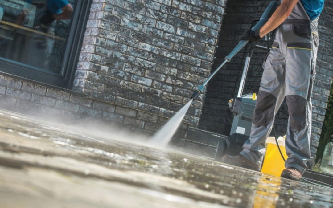 Essential Questions to Ask Before Hiring a Professional Pressure Washing Service company in Sandhurst